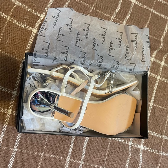 Lulus NWT Rhinestone White Heels - Picture 3 of 4